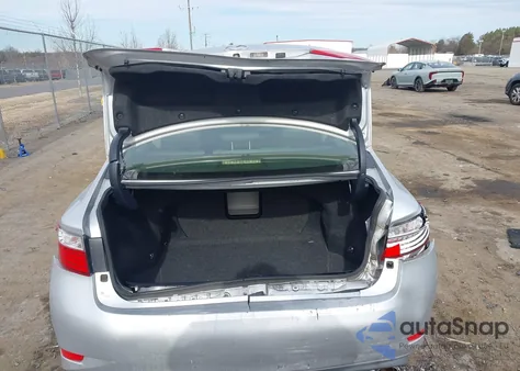 2015 Lexus Es 350 z USA, uszkodzony, nr VIN JTHBK1GG4F2159644